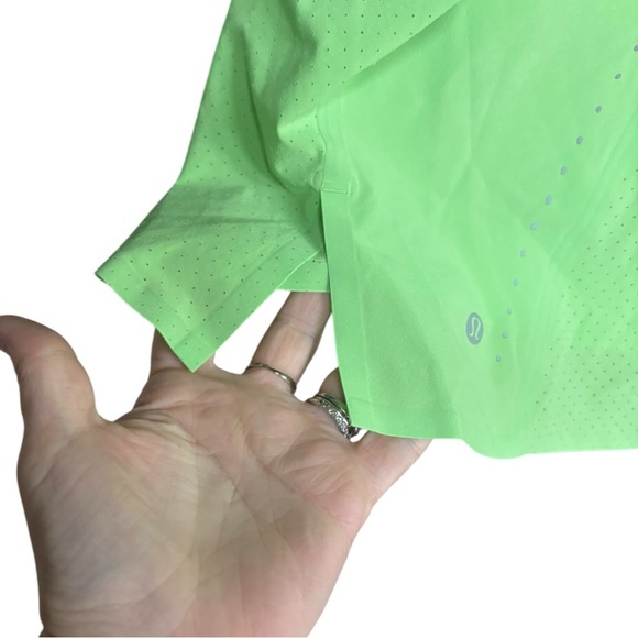 Lululemon Swift Ventilated Running Tank I Size: 14 - Picture 7 of 8